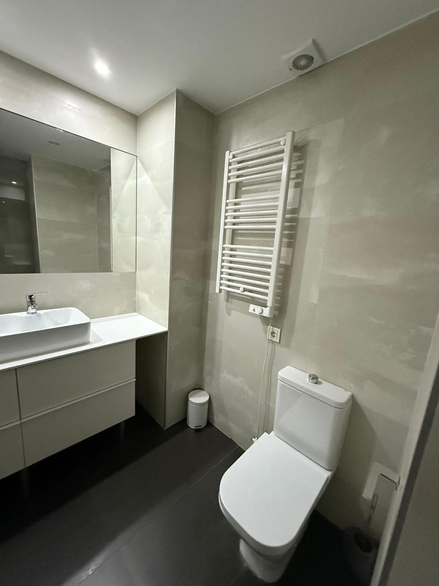 To Room Madrid Castellana Exterior foto